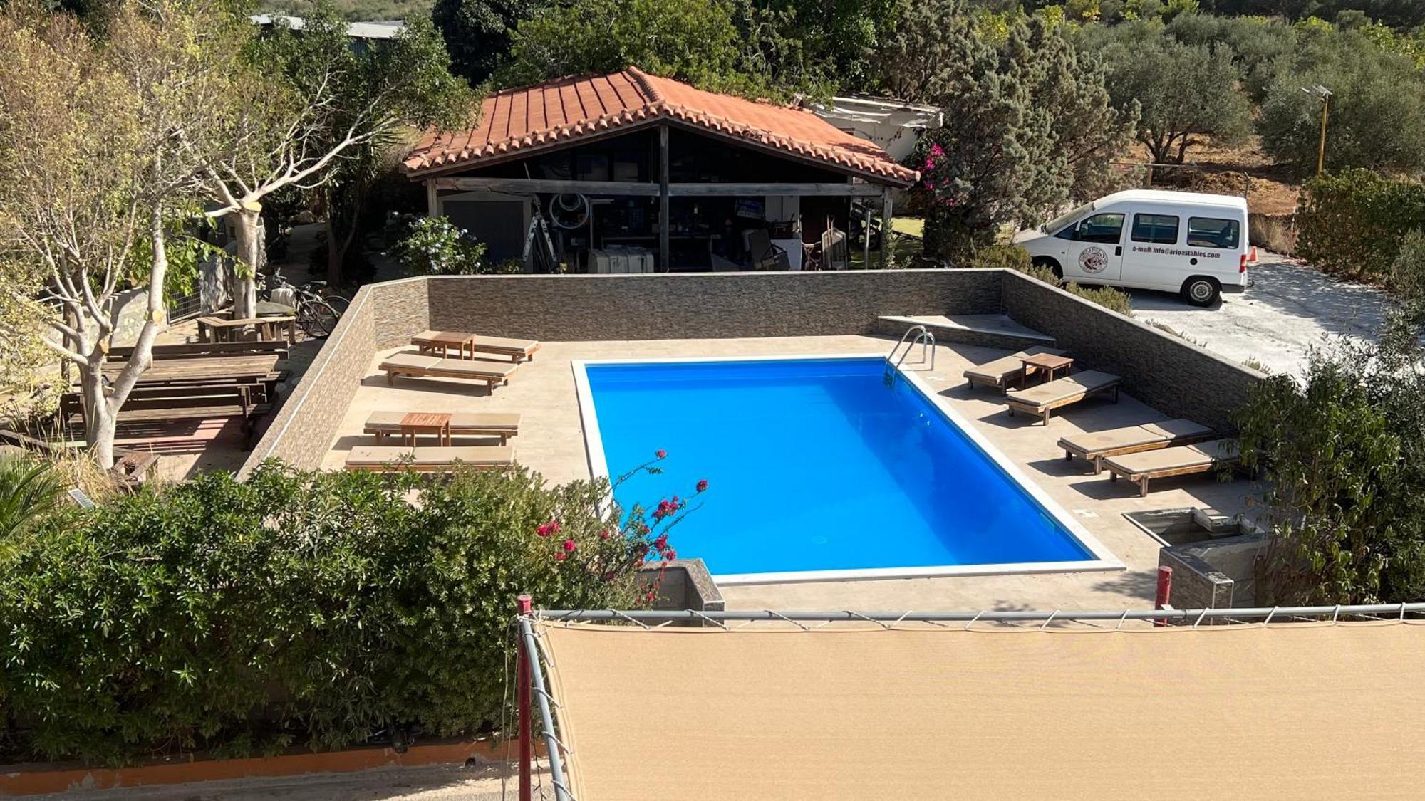 Arion Stables & Apartments Hersonissos  Esterno foto