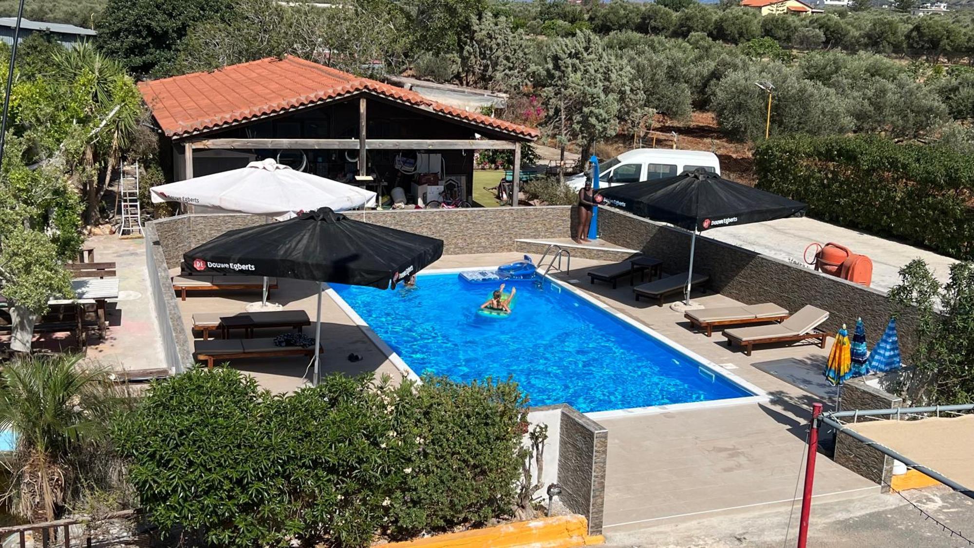 Arion Stables & Apartments Hersonissos  Esterno foto